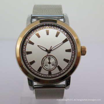 Armbanduhr-Legierungs-Uhr der heißen Verkaufs-Art- und Weiselegierungs-Männer Handgelenk-Quarz